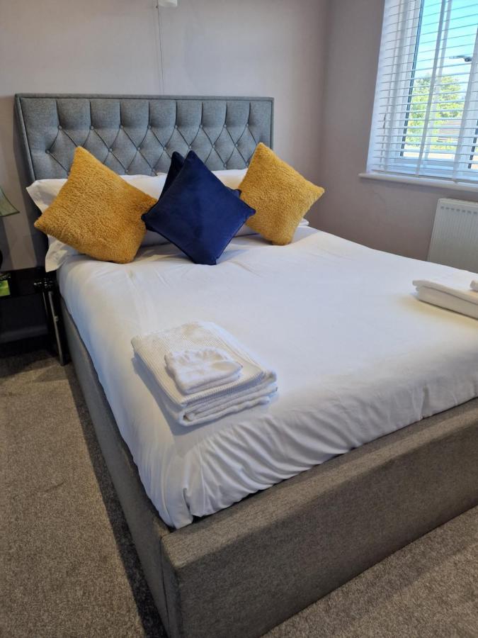 Linx View 4 Bedroom House 格雷夫森德 外观 照片