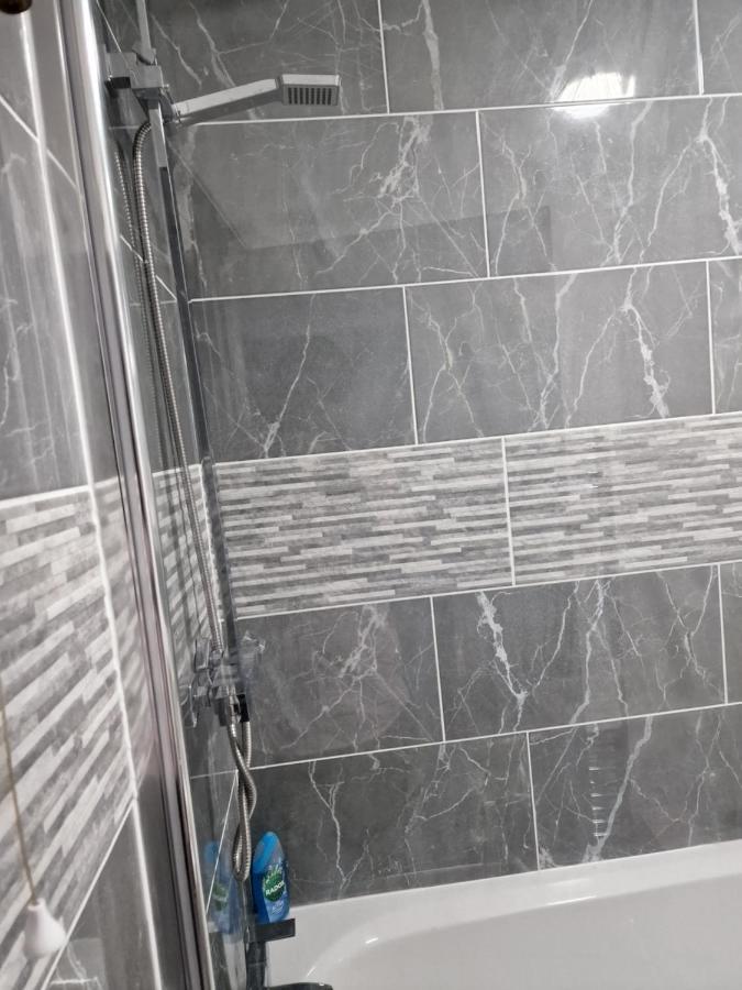 Linx View 4 Bedroom House 格雷夫森德 外观 照片