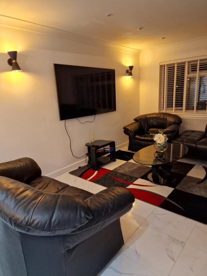 Linx View 4 Bedroom House 格雷夫森德 外观 照片